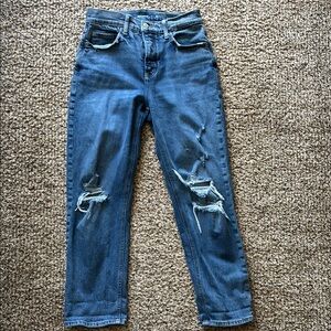 Old Navy High Rise Blue Jeans Distressed